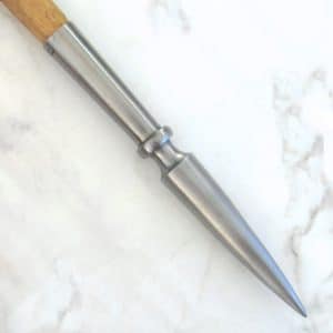 Terävä kantarauta keihääseen