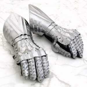 Niittitaisteluhansikkaat