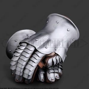 "Visby" Hourglass Gauntlets