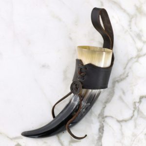 Drinking Horn with hanger -Small 100-250ml
