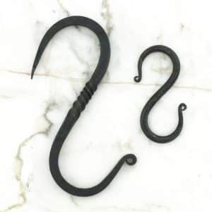 Takorautainen S-koukku