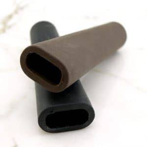 Kahva synteettiseen yhden käden miekkaan