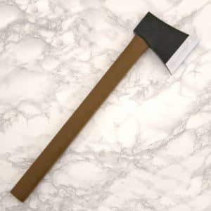 Synteettinen yhden käden kirves