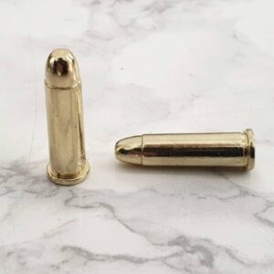 Peacemaker revolverin koristepatruuna