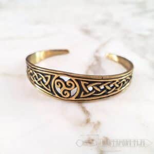 Kelttityylinen rannerengas "Triskele"