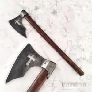 1300-luvun ristikirves - tylppä